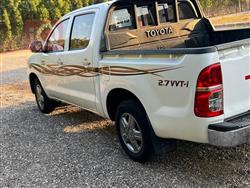 تويوتا هايلوكس